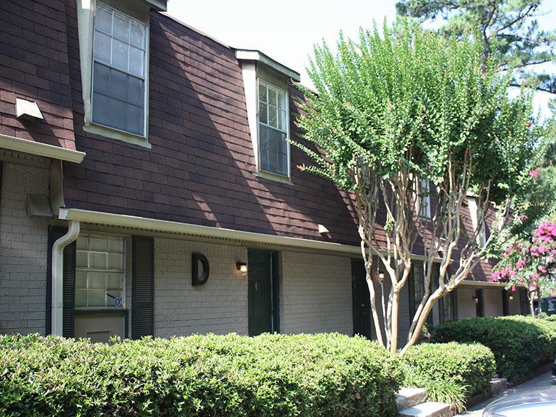 Willow Branch Apartments Building Exterior