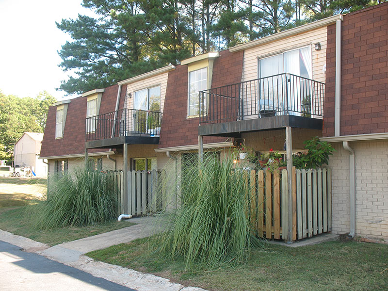 Willow Branch Apartments Building Exterior